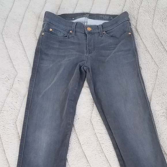 7 For All Mankind The Slim Cigarette Jean - Picture 4 of 11